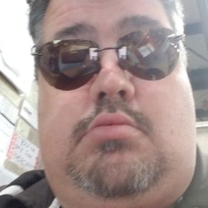 Meet your Posher, Mauro